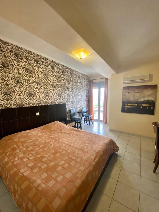 Sozos Inn Hotel فونيتسا المظهر الخارجي الصورة